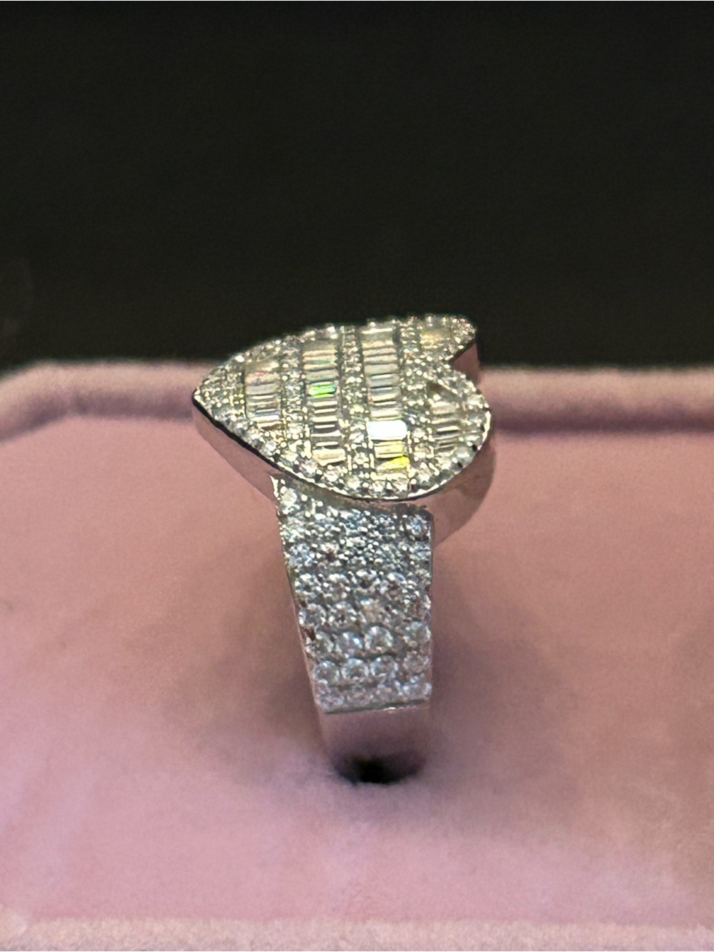 Stunning & Romantic 3.00CTW Moissanite Heart Ring w/Pave & Baguette Gems 💎 Sz 8 - Picture 8 of 14